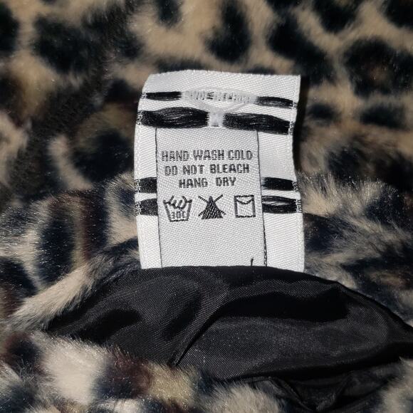 Classic Concepts Reversible Animal Print Winter Jacket Sz M Cozy Statement Piece - Picture 10 of 10